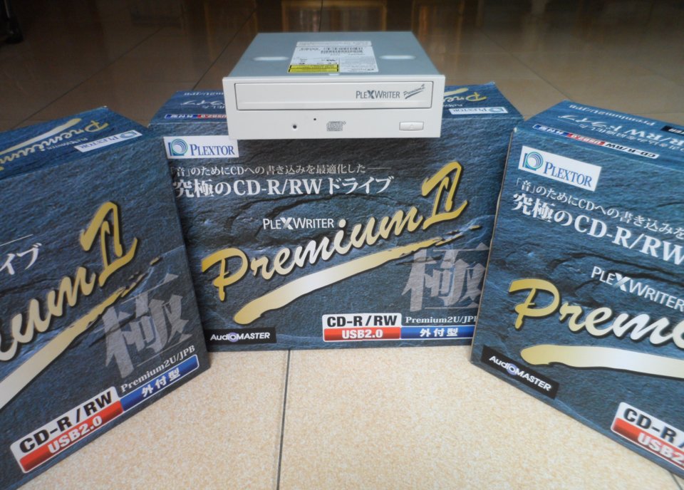 Plextor Premium 2 Collection 2.JPG