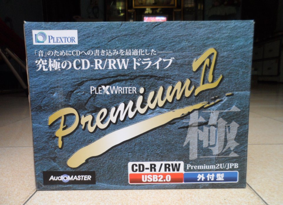 Plextor Premium 2U_JPB-1.JPG