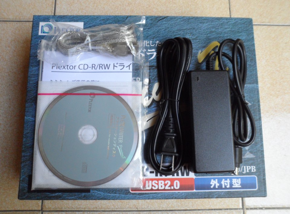 Plextor Premium 2U_JPB-2.JPG
