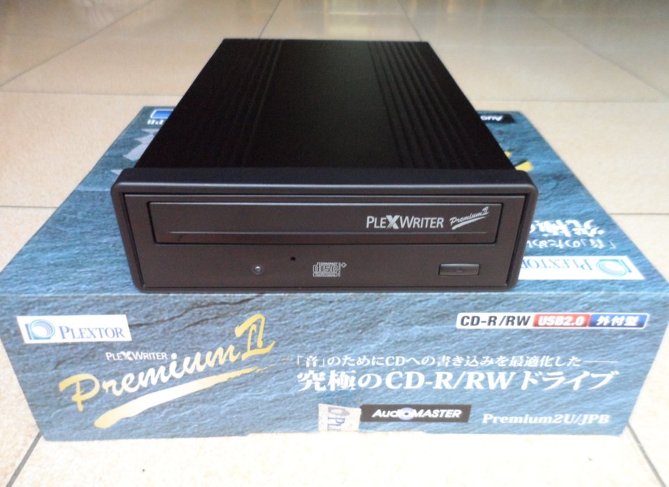 Plextor Premium 2U_JPB-2.JPG