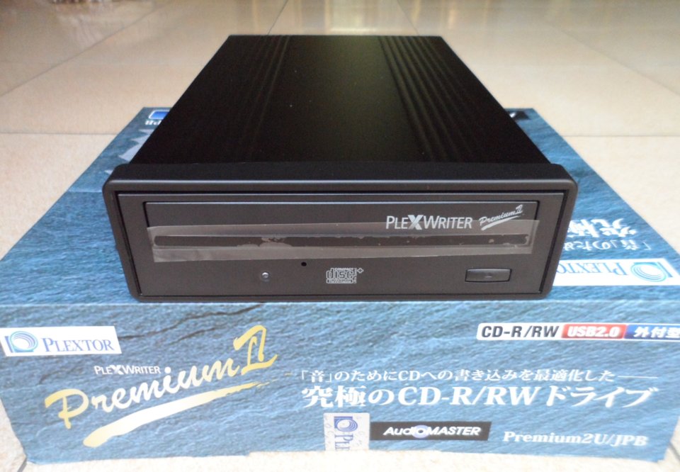 Plextor Premium 2U_JPB-3.JPG