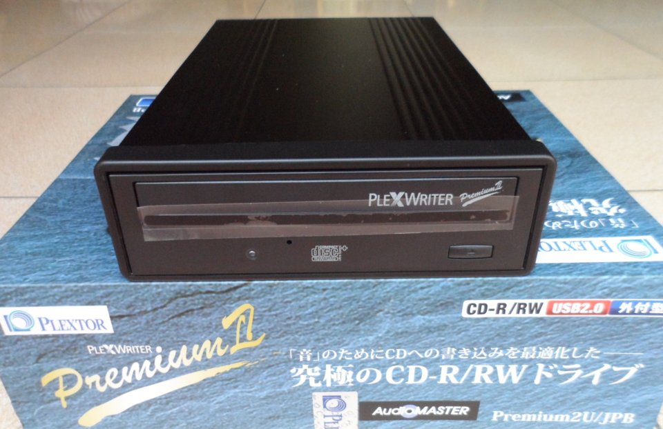 Plextor Premium 2U_JPB New Fullbox-2.JPG