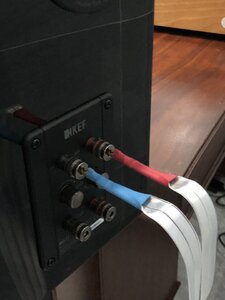 z4244693835320_3d5270aec293fe333f6592ea34e3c366.jpg