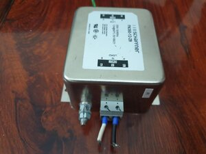 Lọc 1 pha schaffner 12A đúc keo 4.jpg