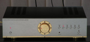 Musical Fidelity A300.jpg