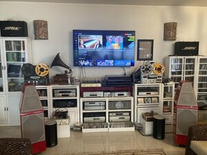 405402081_7462146873812946_3464750526599457438_n (1).jpg