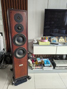 Speaker1.jpg