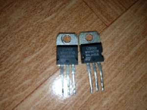 L7815CV và L7915CV resize.jpg