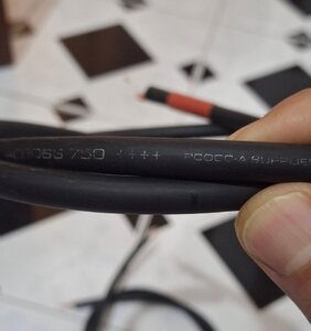 03.2 dây tín hiệu.jpg