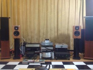 Naim Neat 3i (1).jpg