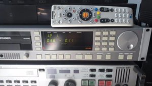 Remote D731.jpg