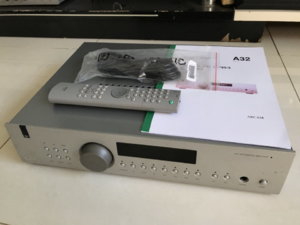 2-ARCAM (FMJ) A32.jpg