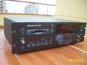174-tascam-md-801r-3.jpg