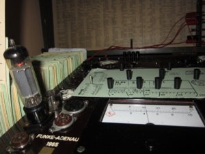 s-l1600112 D getter.jpg