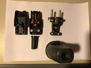 0d542ca922fdc1a398ec.jpg