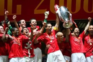 man-united-win-2609jpg-s.jpg