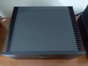 Meridian Pow 557 - (3).jpg