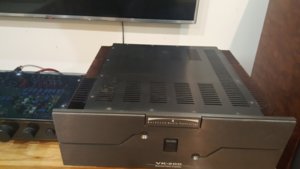 VK 200 truoc.jpg