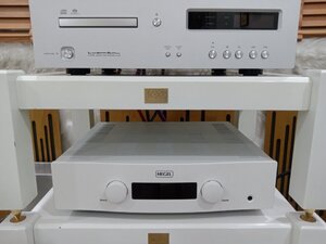 z3918560807868_819189788d29871f4010398f3216b83b.jpg